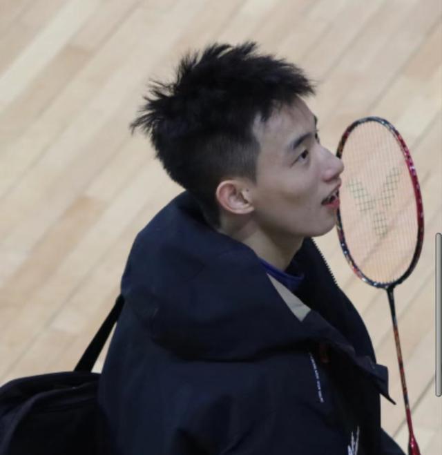 乌干达运动员表现抢眼，赢得掌声