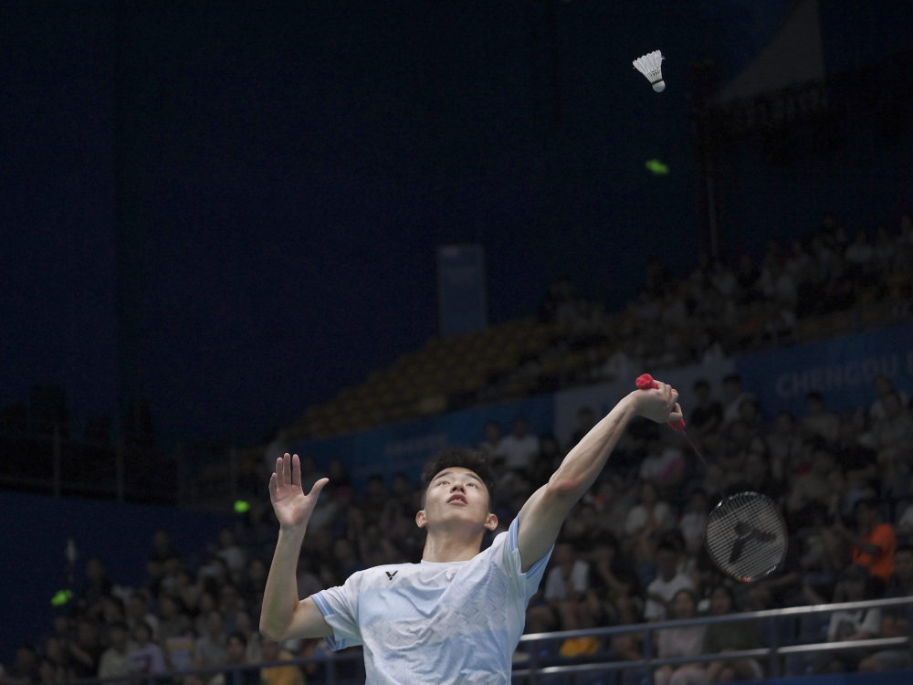 乌干达羽毛球选手勇夺男单冠军 乌干达羽毛球选手勇夺男单冠军