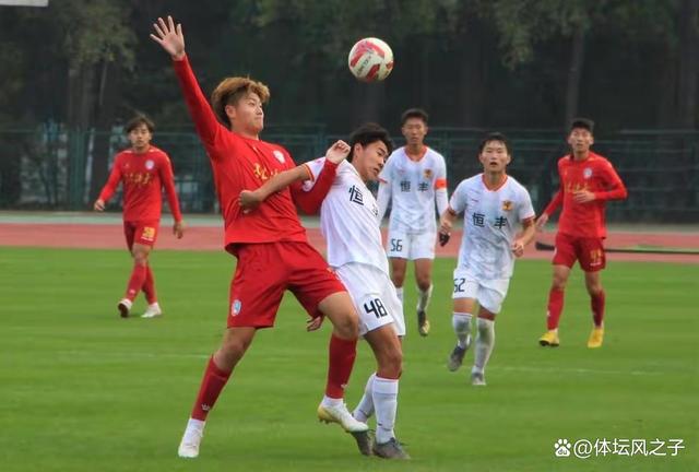 国内足球职业联赛的最新场外绯闻传言 国内足球职业联赛的最新场外绯闻传言