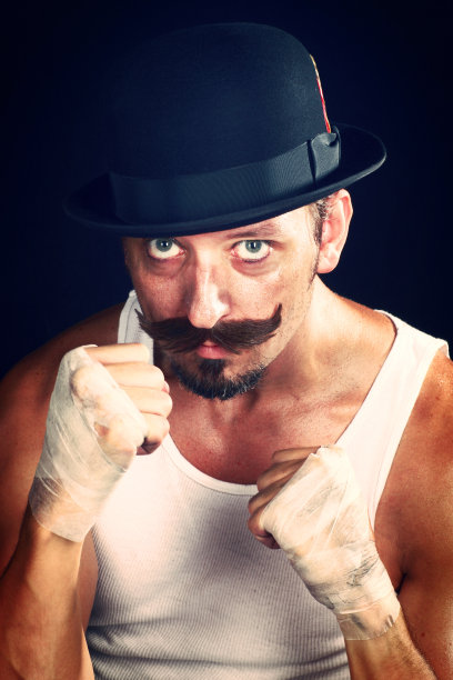 爱尔兰拳击选手豪气挥拳赢得胜利 爱尔兰拳击选手豪气挥拳赢得胜利