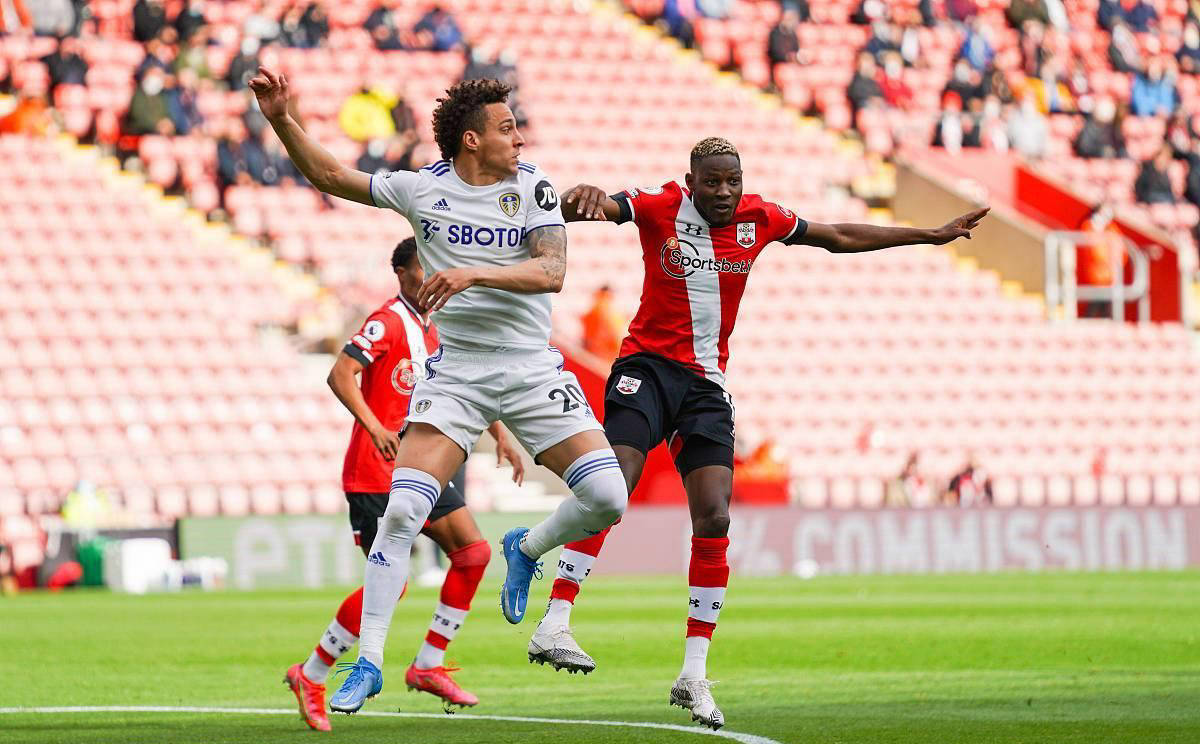 南安普敦主场不敌对手,遭遇连败 南安普敦主场不敌对手,遭遇连败