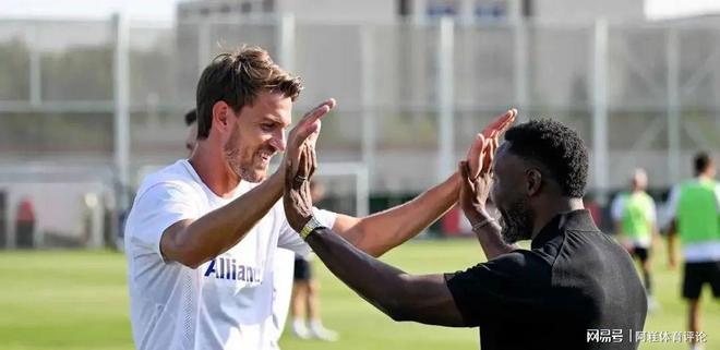 尤文图斯中场伤愈复出,有望助球队保持不败金身 尤文图斯中场伤愈复出,有望助球队保持不败金身