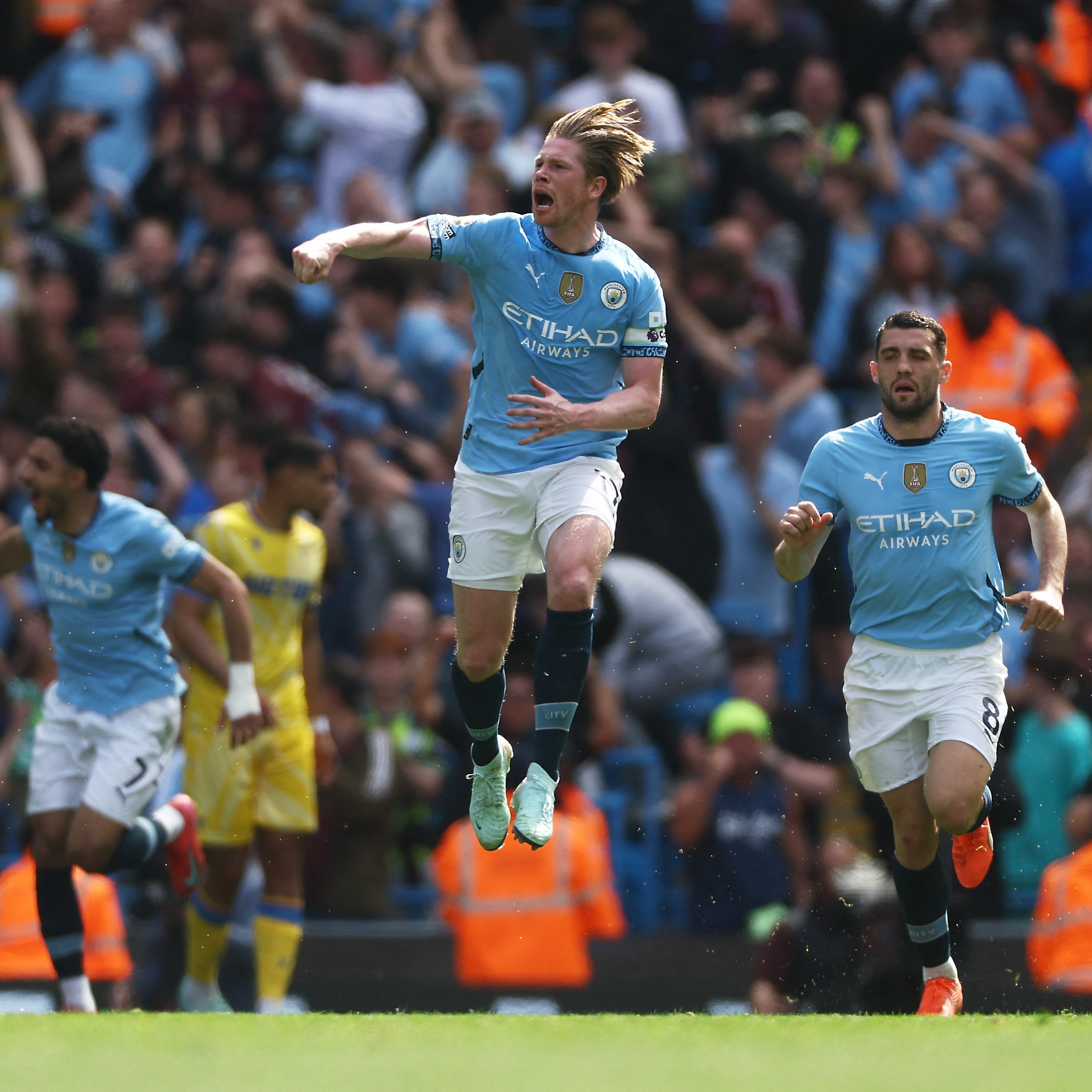 曼联主场击败水晶宫,继续保持不败 曼联主场击败水晶宫,继续保持不败