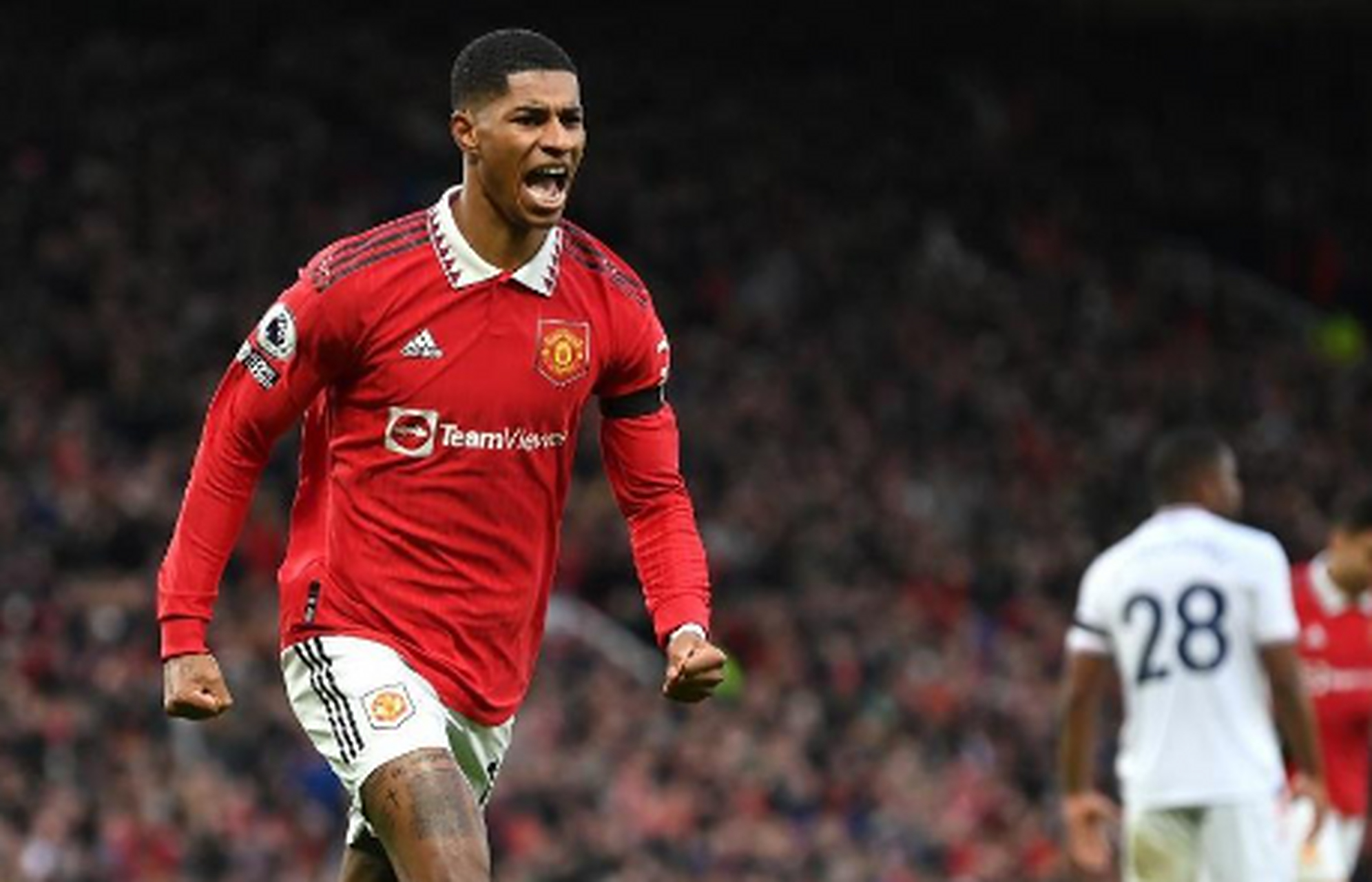 曼联主场击败水晶宫,继续保持不败 曼联主场击败水晶宫,继续保持不败