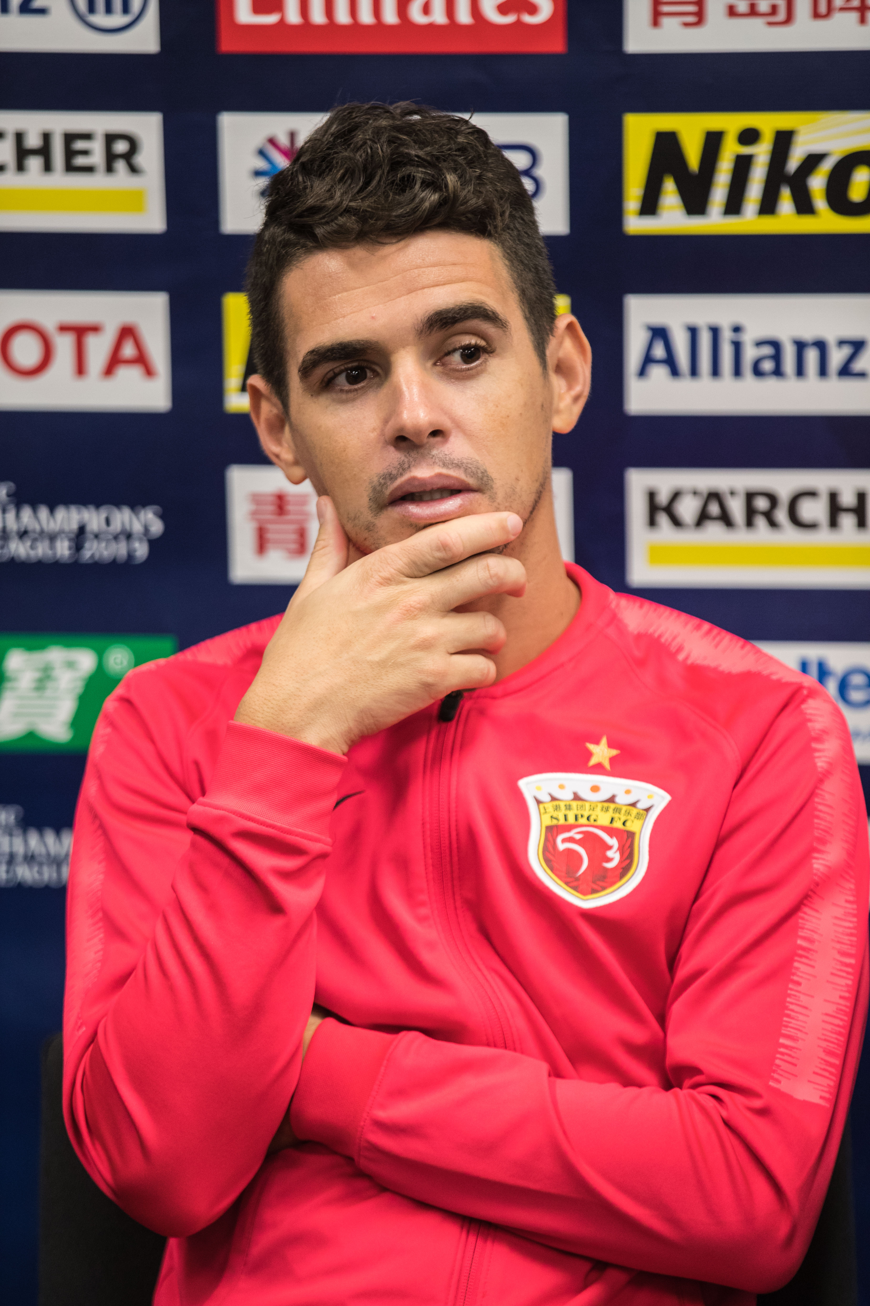 包含上海上港再胜一场,豪取六连胜的词条 包含上海上港再胜一场,豪取六连胜的词条