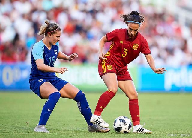 摩尔多瓦女足比赛中意外领先实现逆转 摩尔多瓦女足比赛中意外领先实现逆转