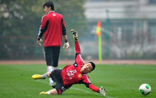 欧预赛强队备战如火如荼,全力争夺殊荣的简单介绍 欧预赛强队备战如火如荼,全力争夺殊荣的简单介绍