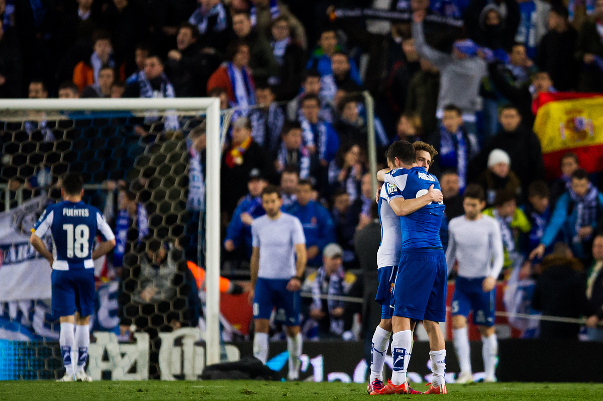 巴萨主场不敌皇家贝蒂斯,遭遇西甲两连败 巴萨主场不敌皇家贝蒂斯,遭遇西甲两连败